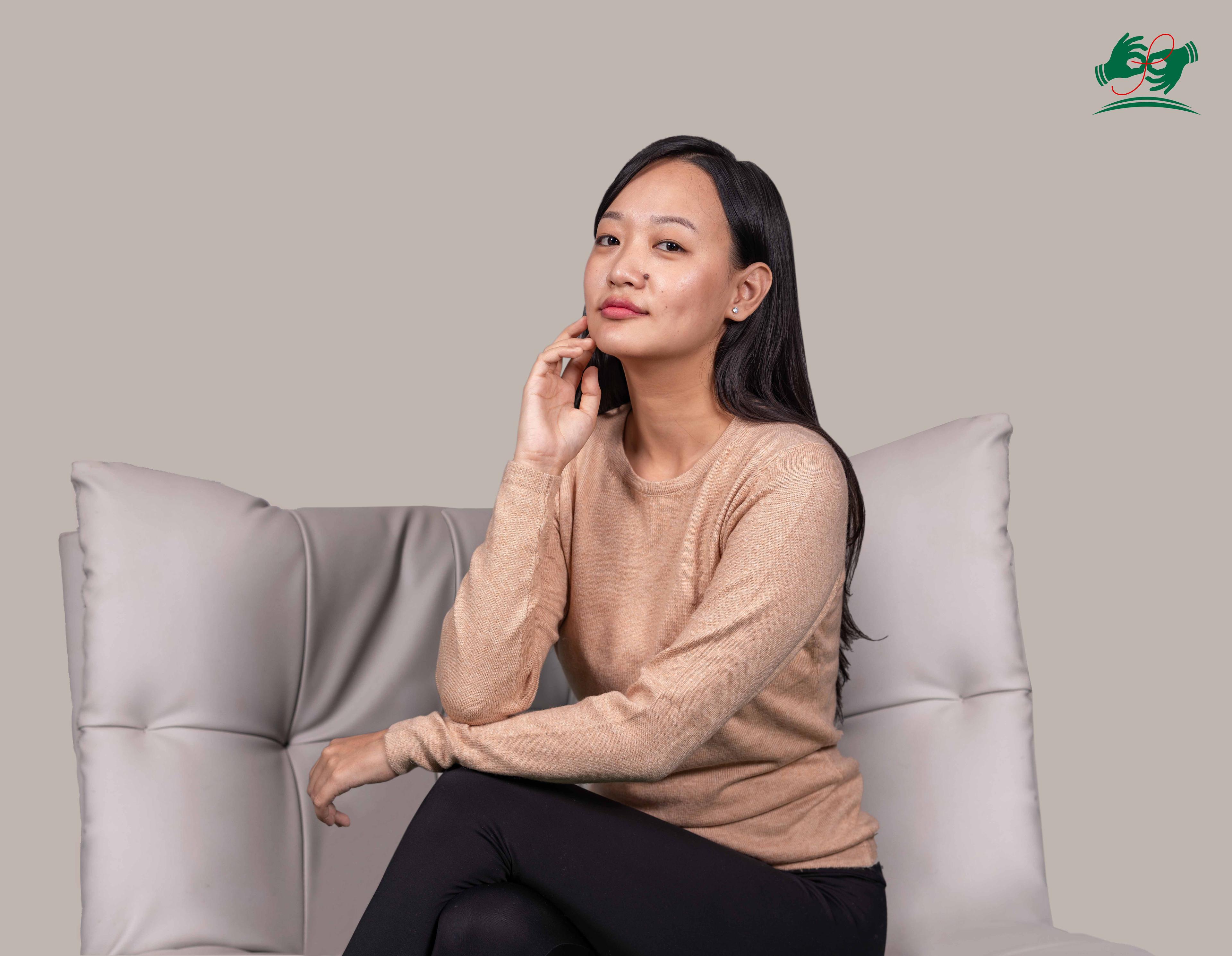 Cashmere Sweater for Women - Round Neck